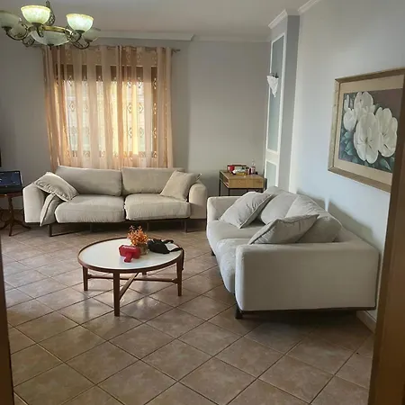 Lejlighed Spacious Flat In Town Centre
