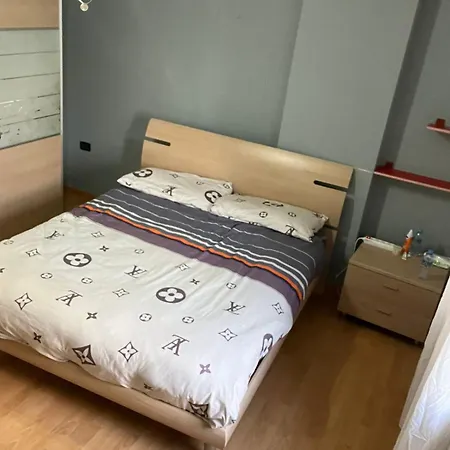 Lejlighed Spacious Flat In Town Centre